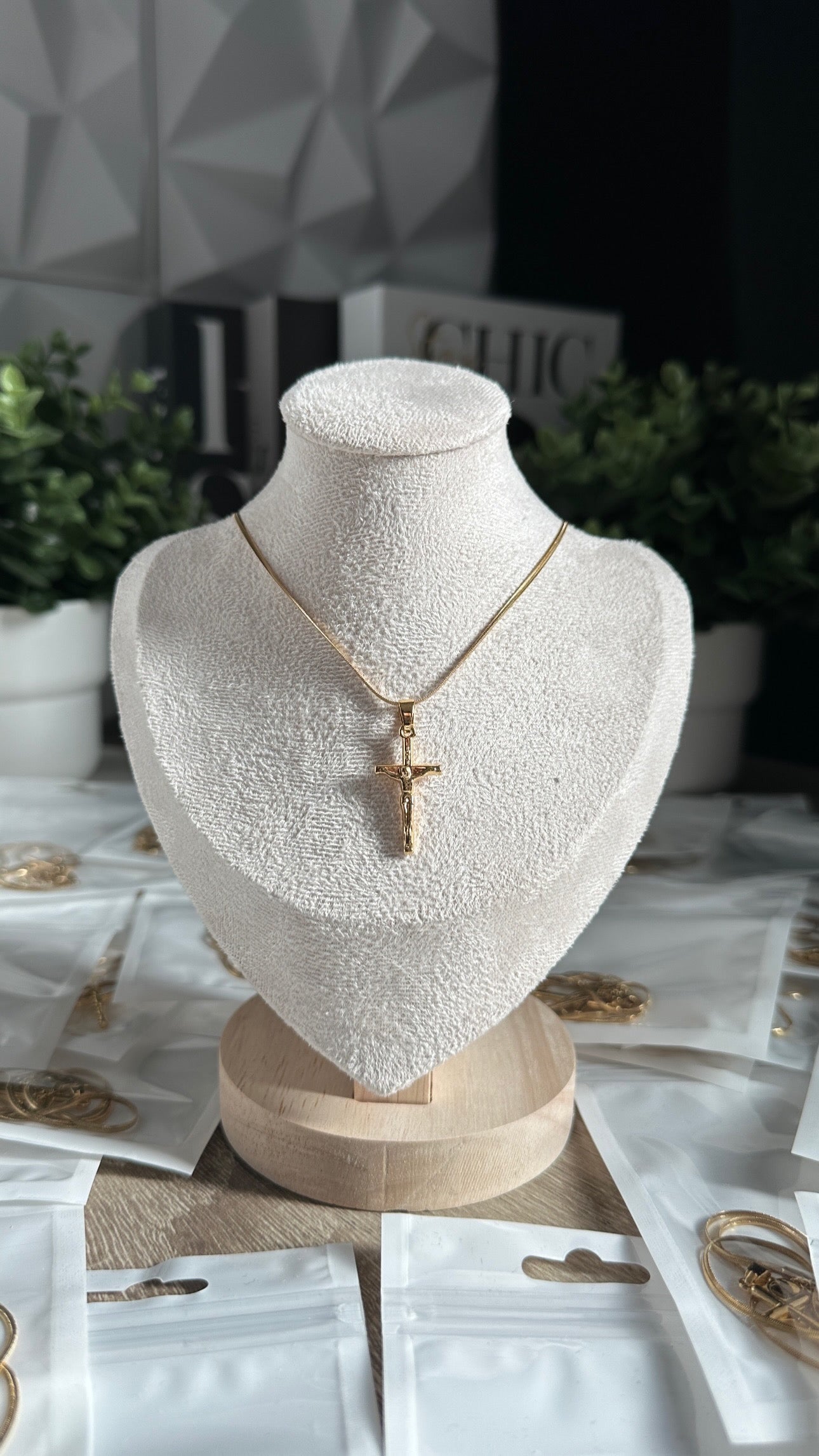 Klioster Halsband Guld - ModernSweden