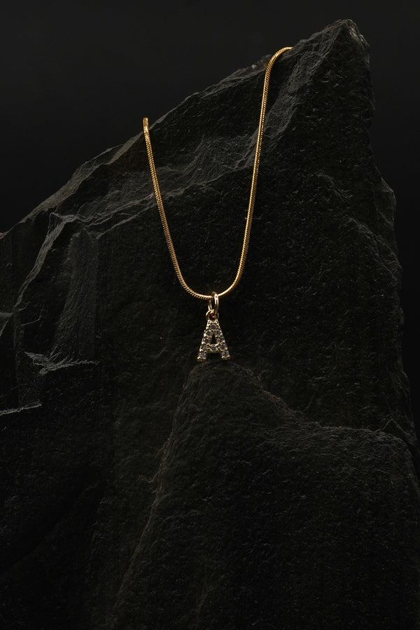 Bokstav Halsband - GULD - ModernSweden 