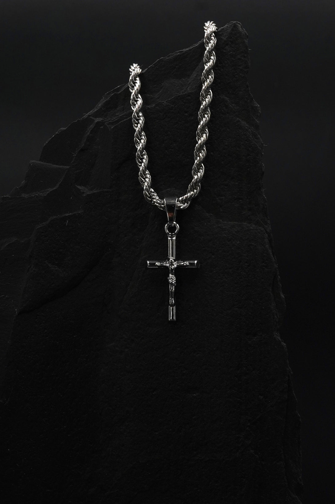 Cordell Halsband + Kors - SILVER - ModernSweden 
