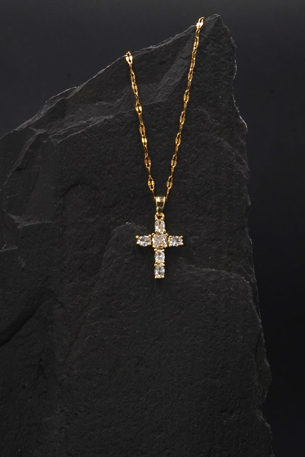 Hobir Necklace White